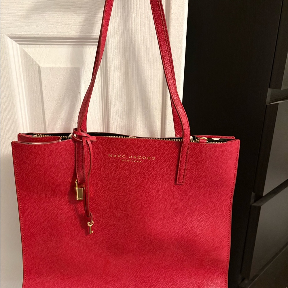 Marc Jacobs Gorgeous Red Tote Bag